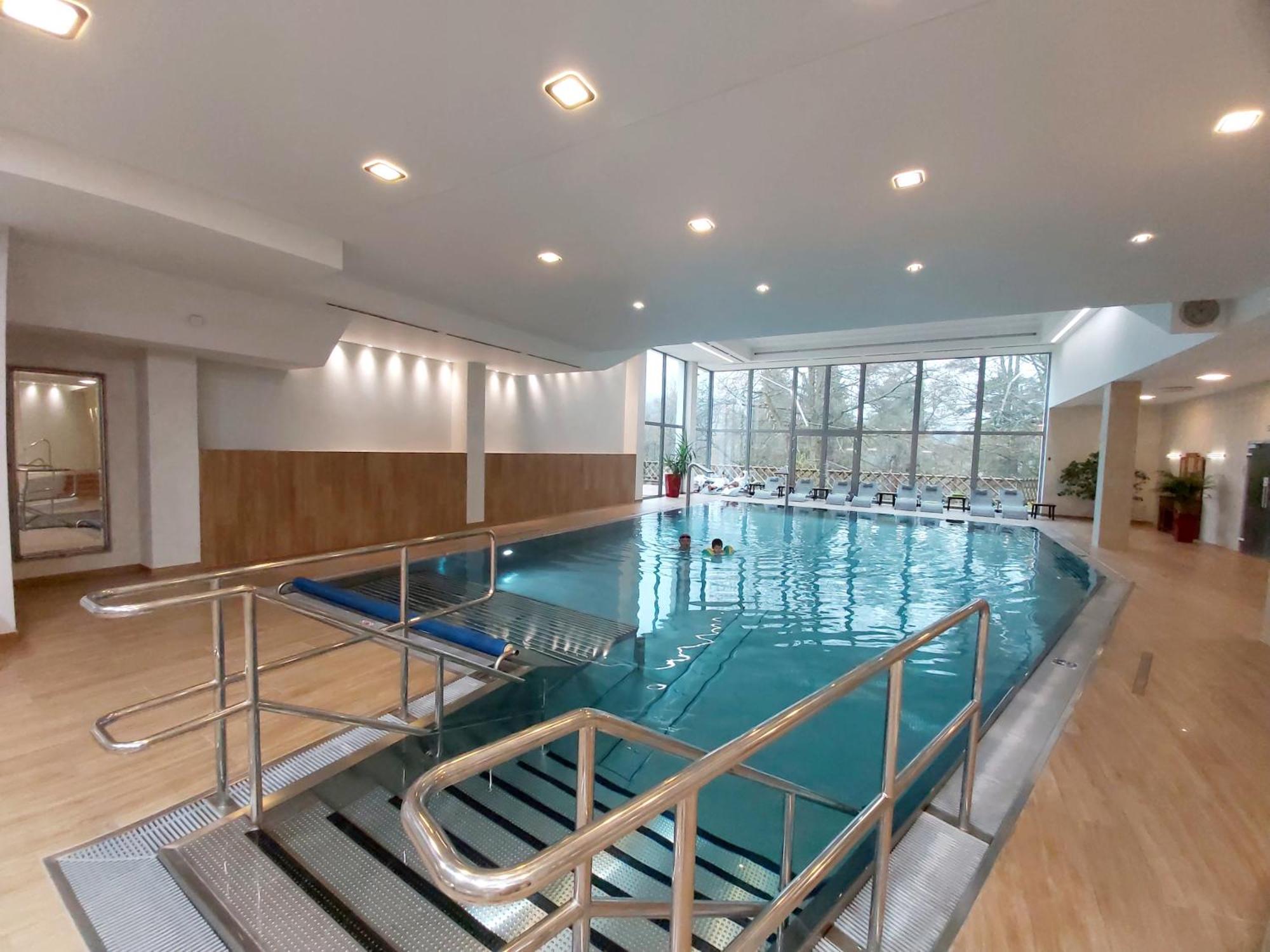 Hotel Chateau Cihelny 카를로비바리 외부 사진