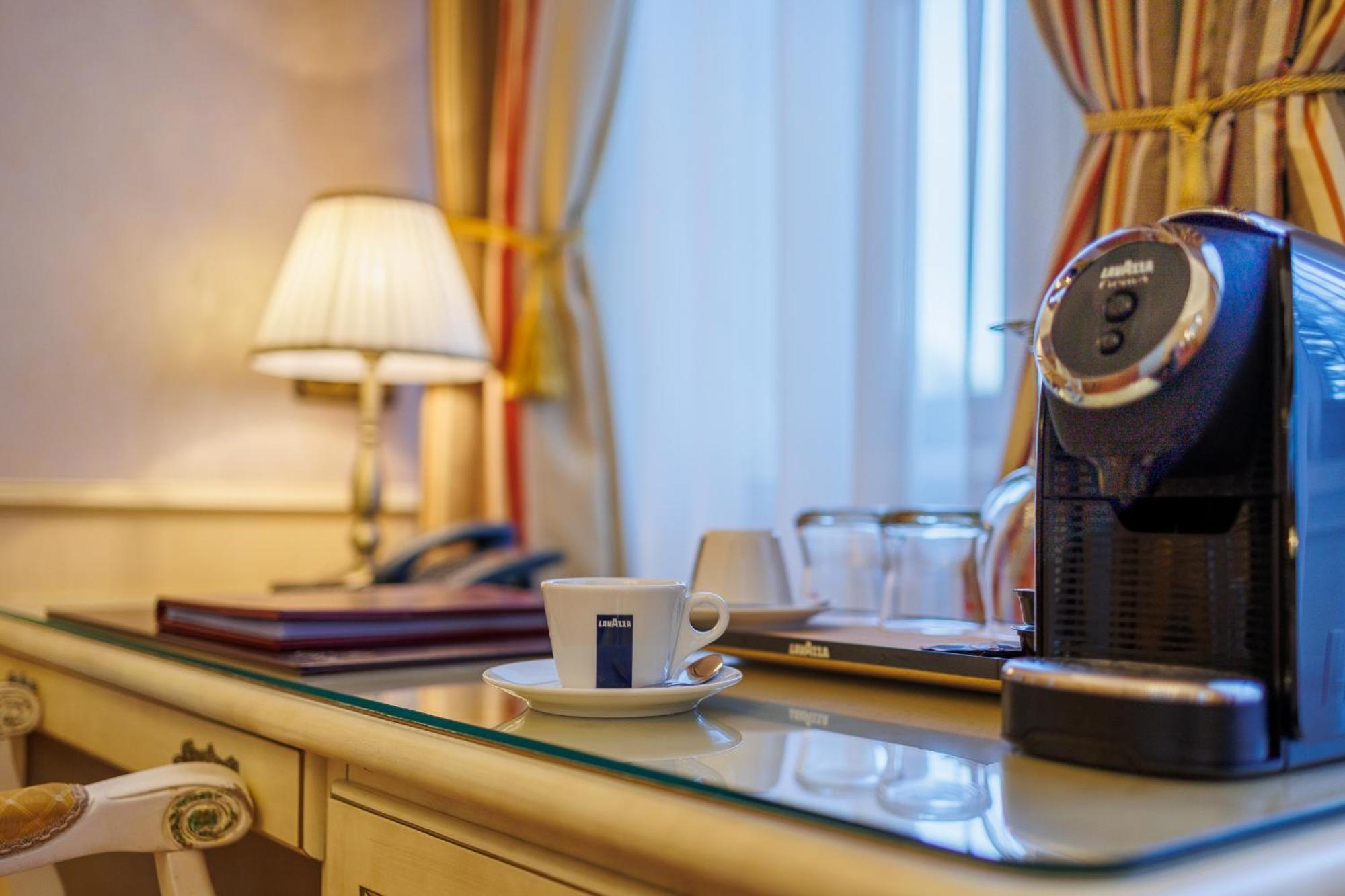 Hotel Chateau Cihelny 카를로비바리 외부 사진